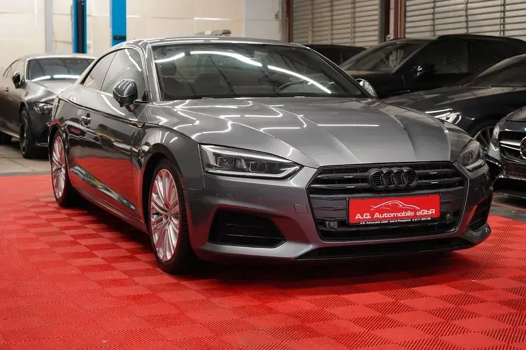 Gebraucht Audi A5 Sport 190 PS (139 kW) 2018 Grau Coupé