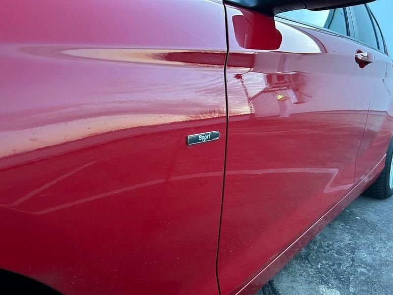 Gebraucht BMW 118 Sport Line 170 PS (125 kW) 2012 Rot Kleinwagen