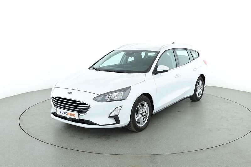 Weiß Gebraucht 2020 Ford Focus Cool & Connect Kombi | 16.510 € (Fairer Preis) - Bild 1/3