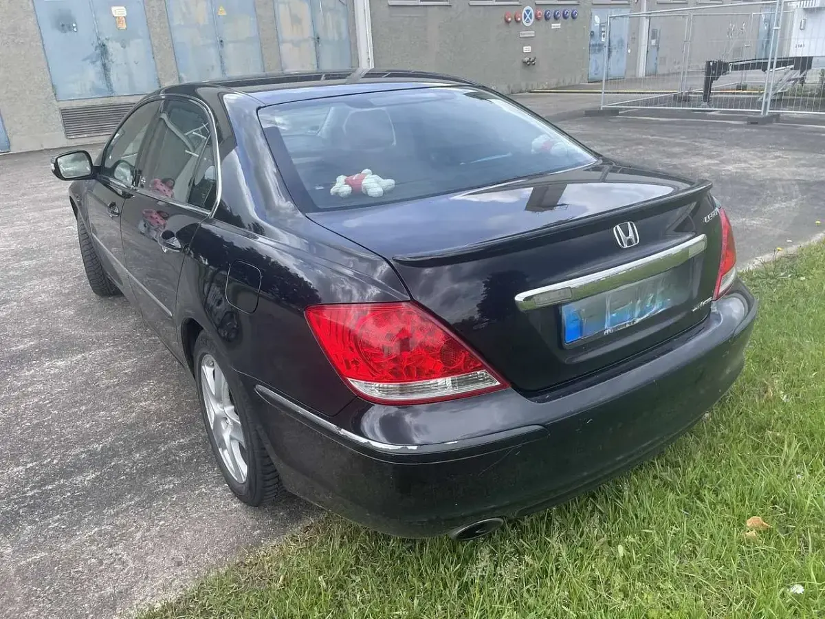Occasion Honda Legend 295 ch (216 kW) 2006 Noir Berline