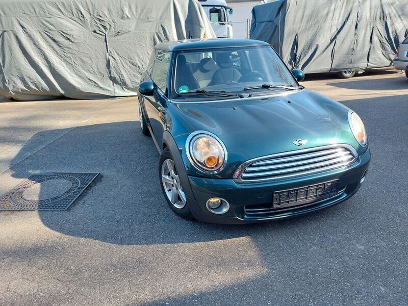 Grün Gebraucht 2008 Mini ONE Kleinwagen | 3.450 € (Fairer Preis) - Bild 1/4