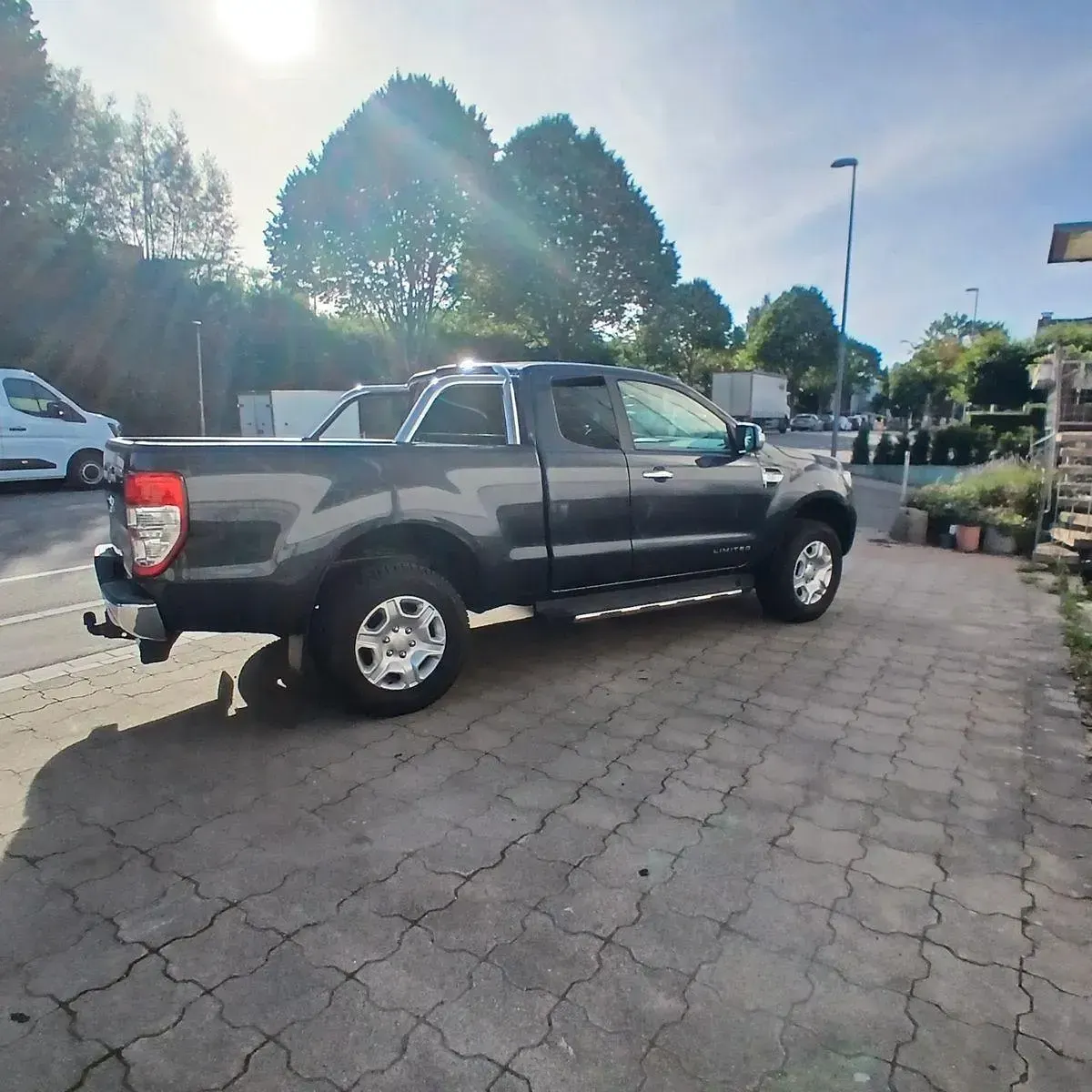 Gebraucht Ford Ranger Limited 200 PS (147 kW) 2018 Grau Pickup