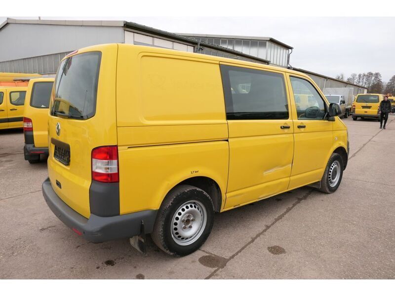 Gebraucht VW T5 84 PS (61 kW) 2011 Ginstergelb r1032 Van