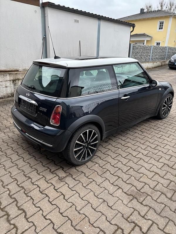 Gebraucht Mini Cooper 116 PS (85 kW) 2005 Schwarz Kleinwagen