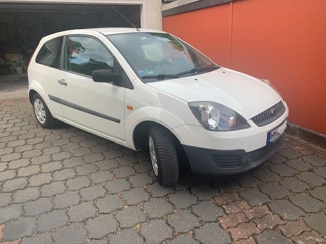 Gebraucht 2006 Ford Fiesta Trend Kleinwagen | 3.100 € (Etwas zu teuer) - Bild 1/4