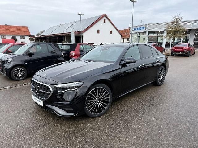 Gebraucht Mercedes E220 AMG line 197 PS (144 kW) 2025 Obsidianschwarz metallic Limousine