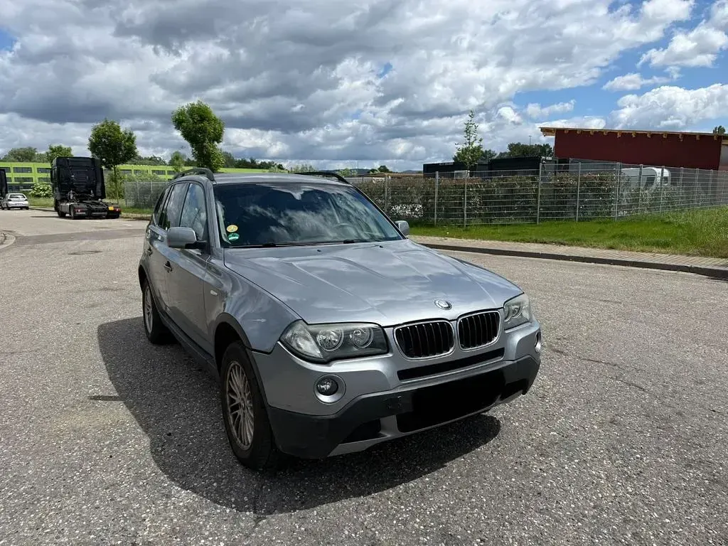 Gebraucht BMW X3 Sport Line 150 PS (110 kW) 2006 Grau SUV