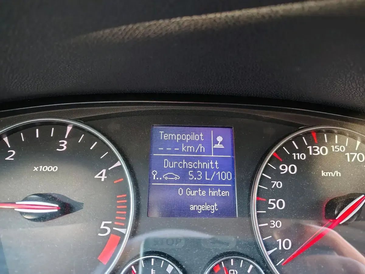 Gebraucht Renault Laguna III 110 PS (80 kW) 2012 Schwarz Kombi