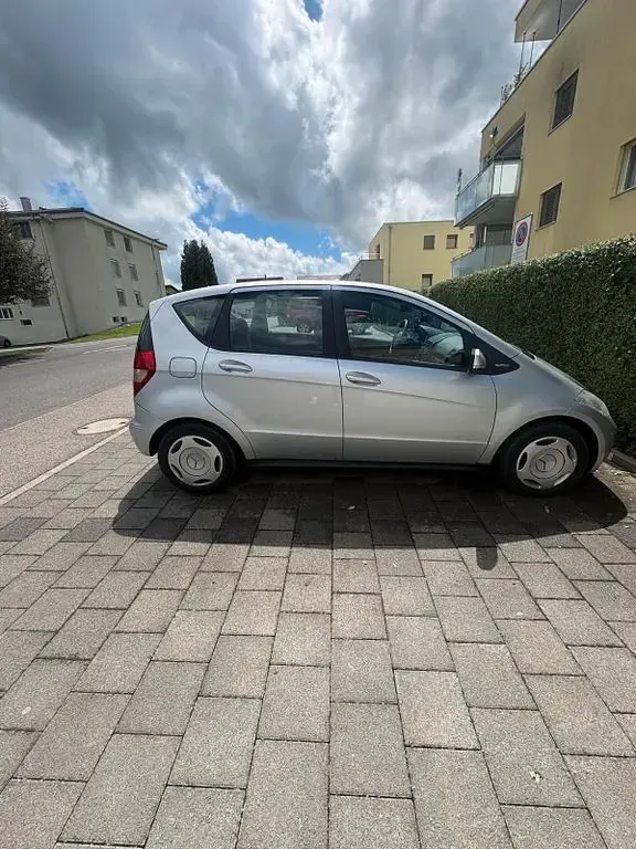 Gebraucht Mercedes A160 Edition 95 PS (69 kW) 2009 Silber Limousine