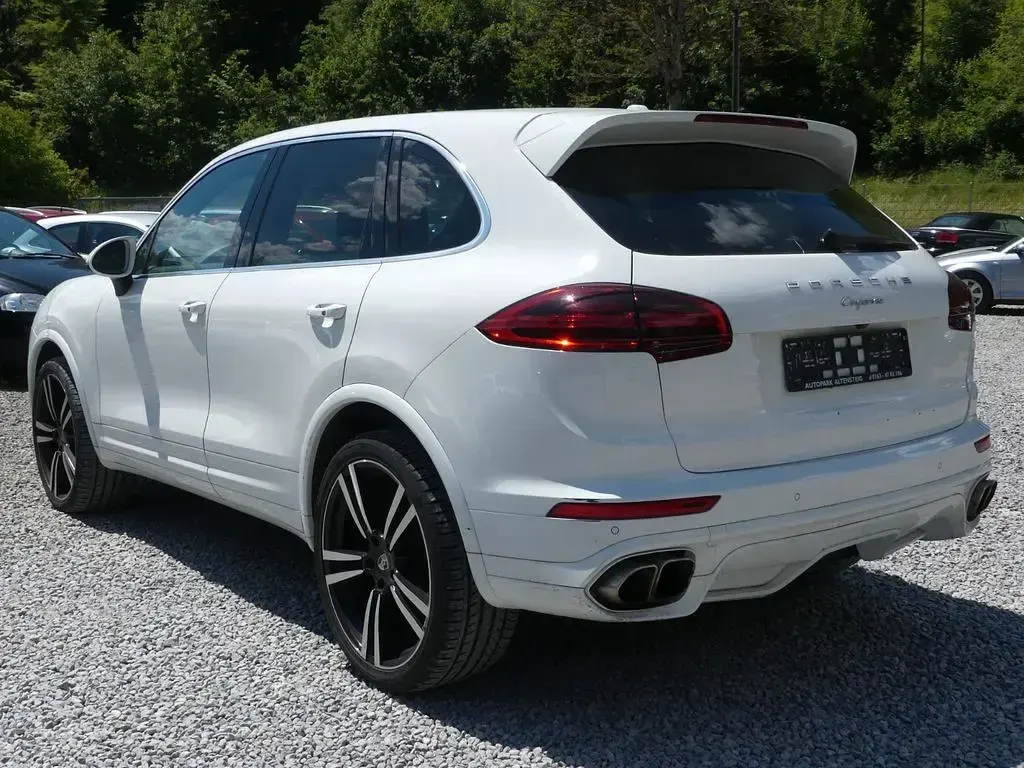 Gebraucht Porsche Cayenne Diesel Platinum Edition 262 PS (192 kW) 2017 Weiß SUV