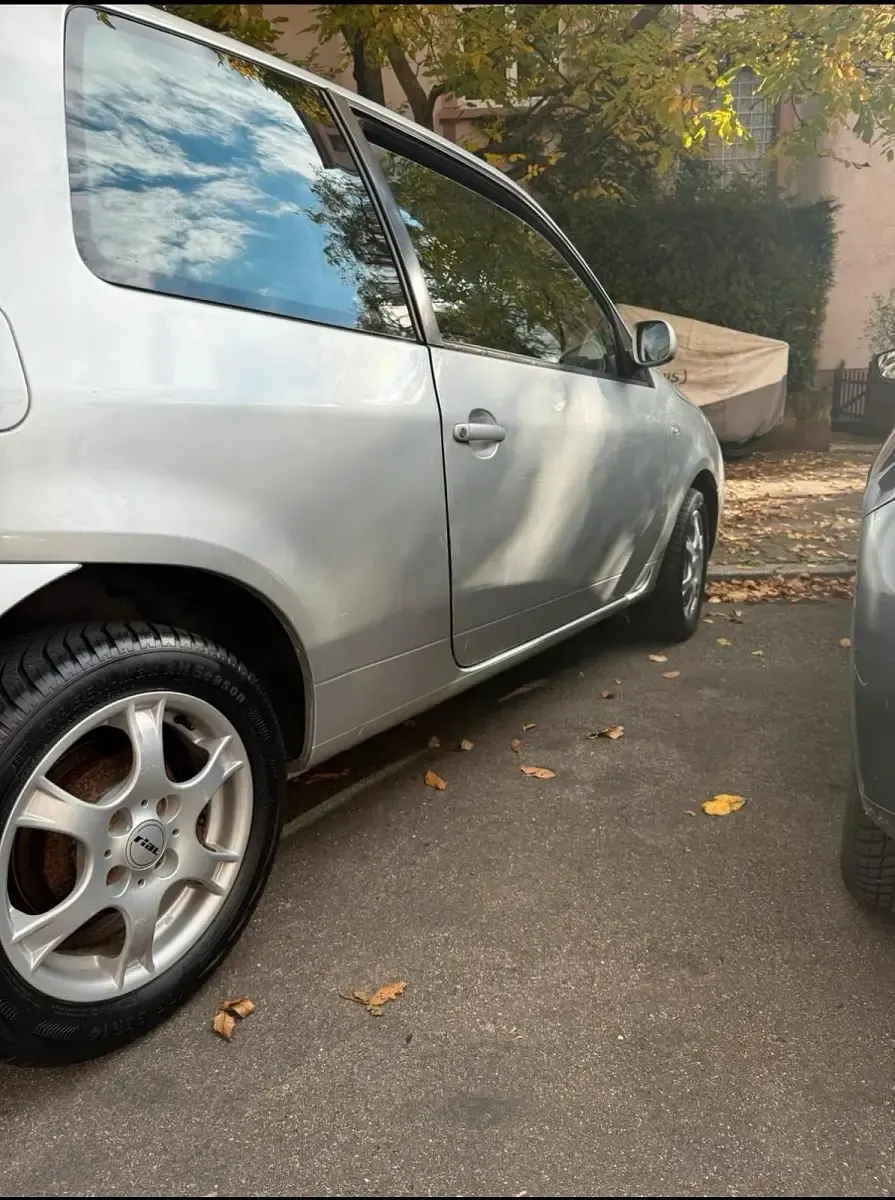 Gebraucht VW Lupo 50 PS (36 kW) 2000 Silber Kleinwagen