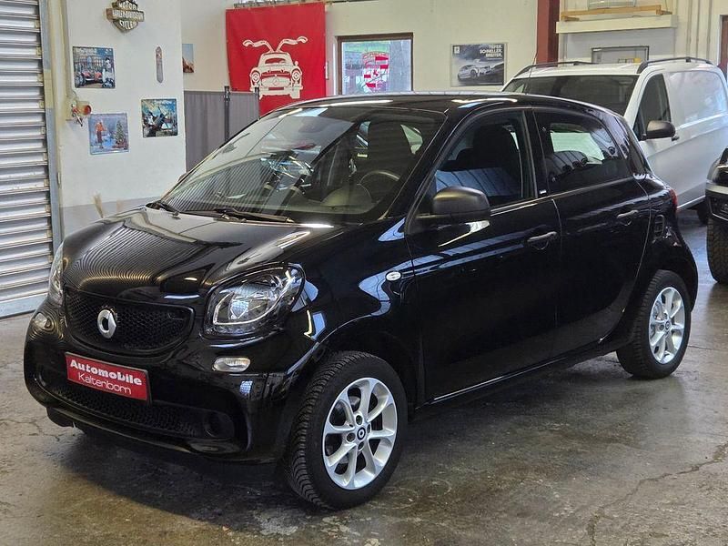 Schwarz Gebraucht 2019 Smart ForFour Passion Kleinwagen | 9.950 € (Fairer Preis) - Bild 1/4