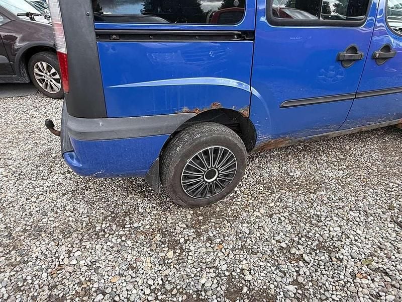 Gebraucht Fiat Doblò Dynamic 105 PS (77 kW) 2005 Blau Van / Kleinbus