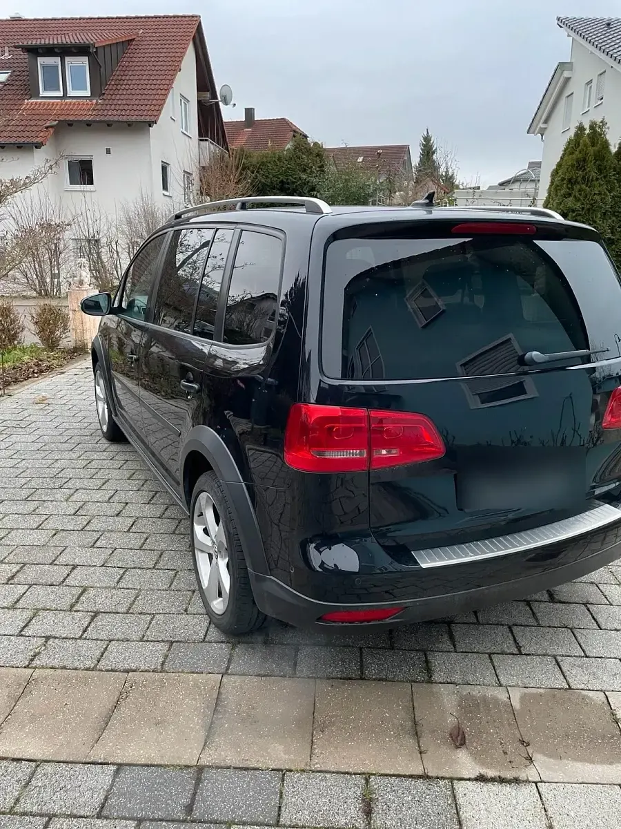 Gebraucht VW Touran Cross 190 PS (139 kW) 2013 Schwarz Van / Kleinbus
