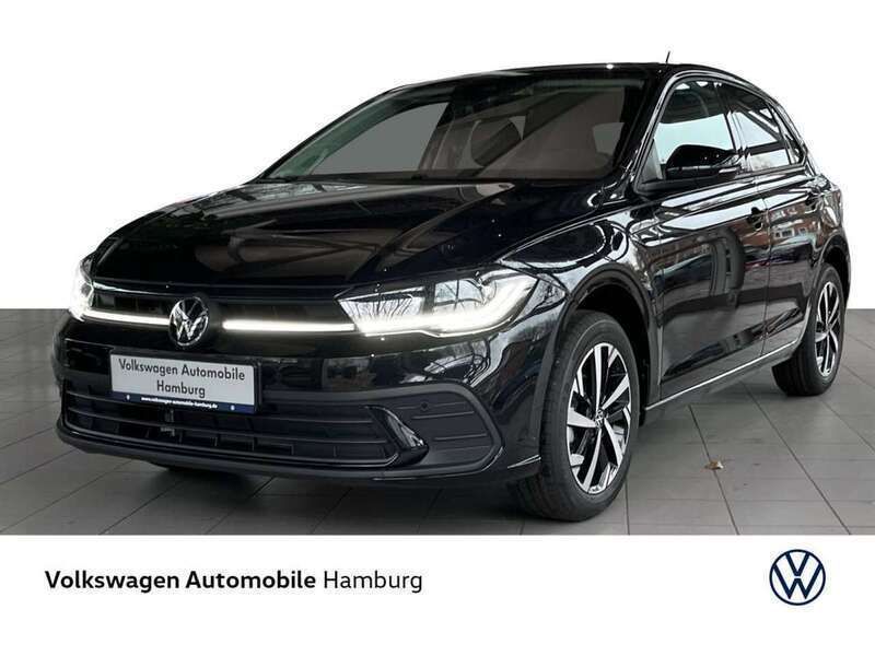 Schwarz (deep black perleffekt) Neu 2024 VW Polo Life Kleinwagen | 22.700 € (Fairer Preis) - Bild 1/4
