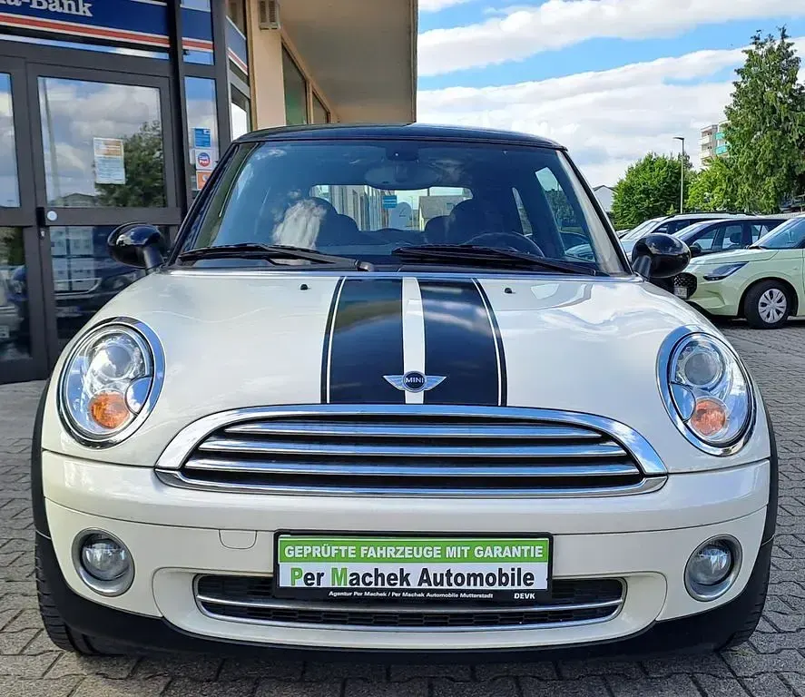 Gebraucht Mini Cooper 120 PS (88 kW) 2009 Weiß Kleinwagen
