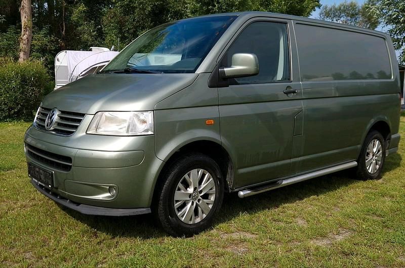 Grün Gebraucht 2006 VW Transporter Van | 5.498 € (Guter Preis) - Bild 1/4