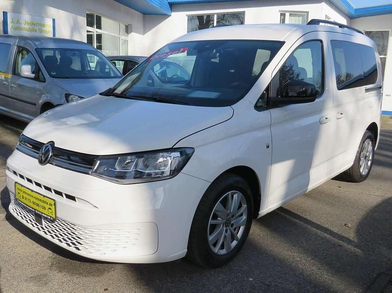 Gebraucht VW Caddy Life 122 PS (89 kW) 2021 Candyweiß Van / Kleinbus