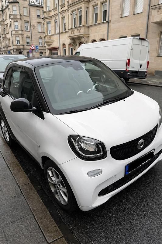 Gebraucht Smart ForTwo Coupé 71 PS (52 kW) 2014 Weiß Coupé