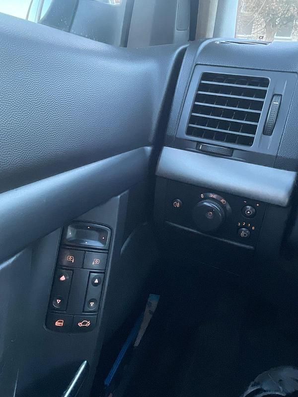 Gebraucht Opel Vectra 122 PS (89 kW) 2003 Andere farben Limousine