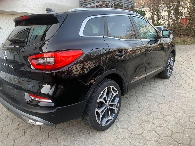 Gebraucht Renault Kadjar 140 PS (102 kW) 2022 Schwarz SUV