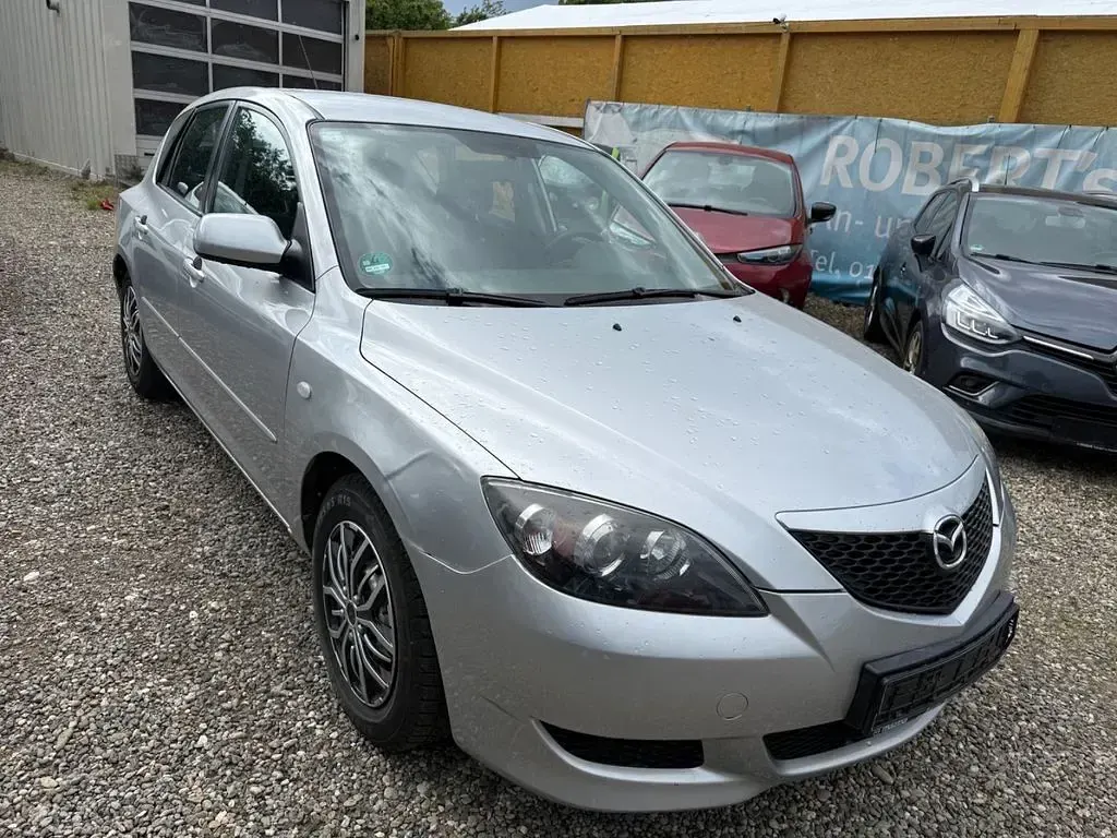 Gebraucht Mazda 3 Exclusive 105 PS (77 kW) 2005 Silber Limousine