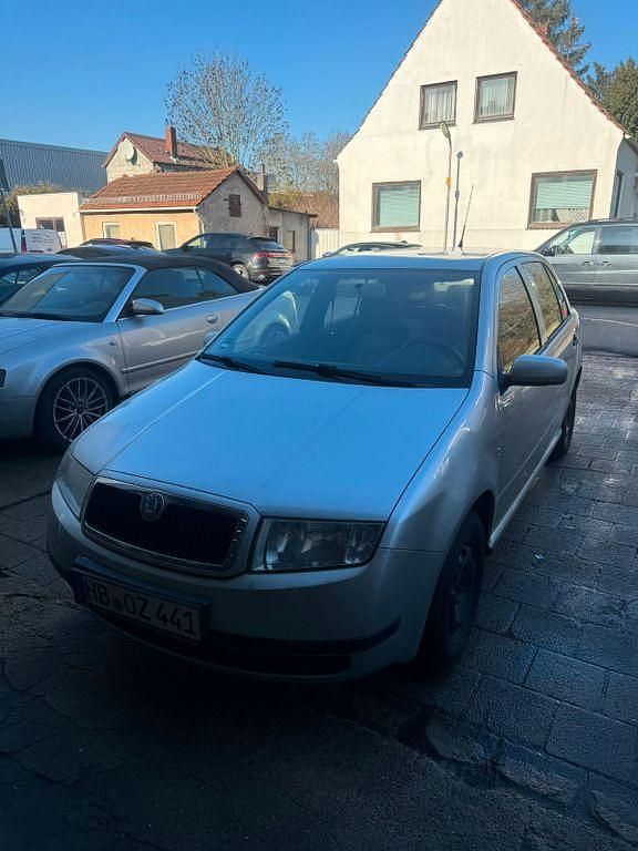 Gebraucht Skoda Fabia Classic 75 PS (55 kW) 2003 Silber Limousine