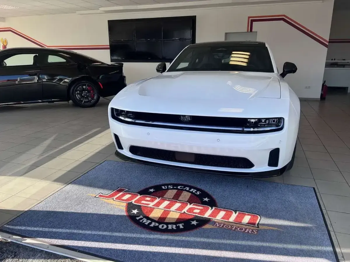 Neu Dodge Charger 500 kW (680 PS) 2026 Weiß Kleinwagen