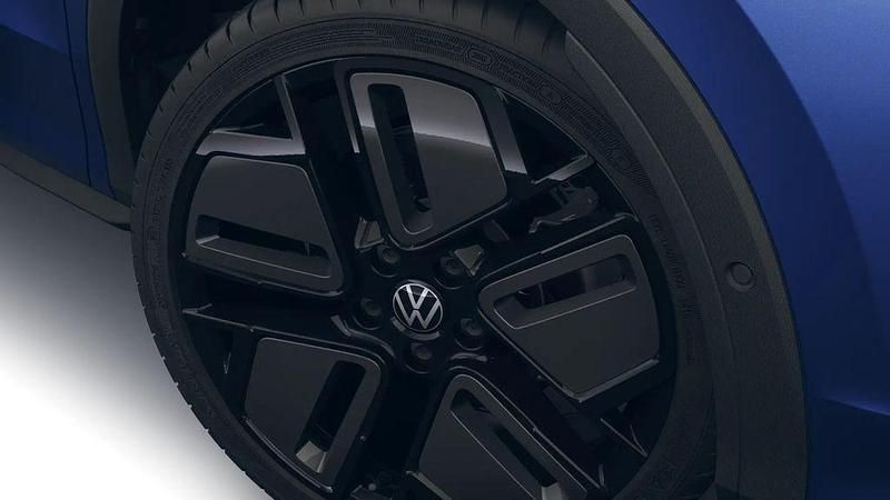 Neu VW T-Roc R-line 150 PS (110 kW) 2026 Celestial blue metallic SUV