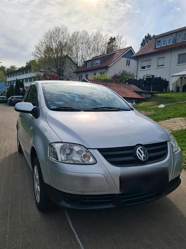 Usata VW Fox Refresh 54 CV (39 kW) 2009 Argento Utilitaria