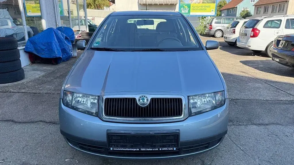 Gebraucht Skoda Fabia 54 PS (39 kW) 2003 Silber Limousine