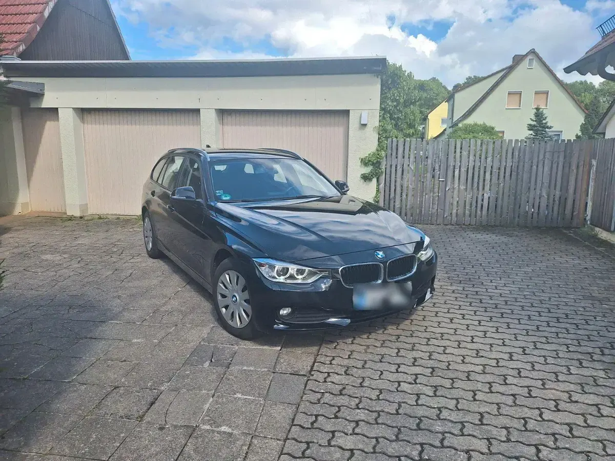 Gebraucht BMW 320 184 PS (135 kW) 2014 Schwarz Kombi