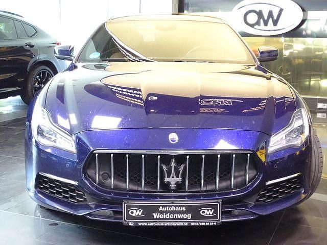 Gebraucht Maserati Quattroporte GranLusso 430 PS (316 kW) 2018 Blau passione metallic Limousine