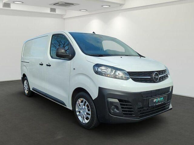 Gebraucht Opel Vivaro-e Combi Edition 100 kW (136 PS) 2022 Jade weiß (uni) Van / Kleinbus