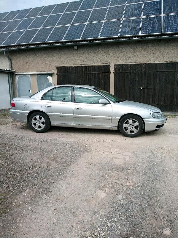 Gebraucht Opel Omega 144 PS (105 kW) 2003 Violet Limousine