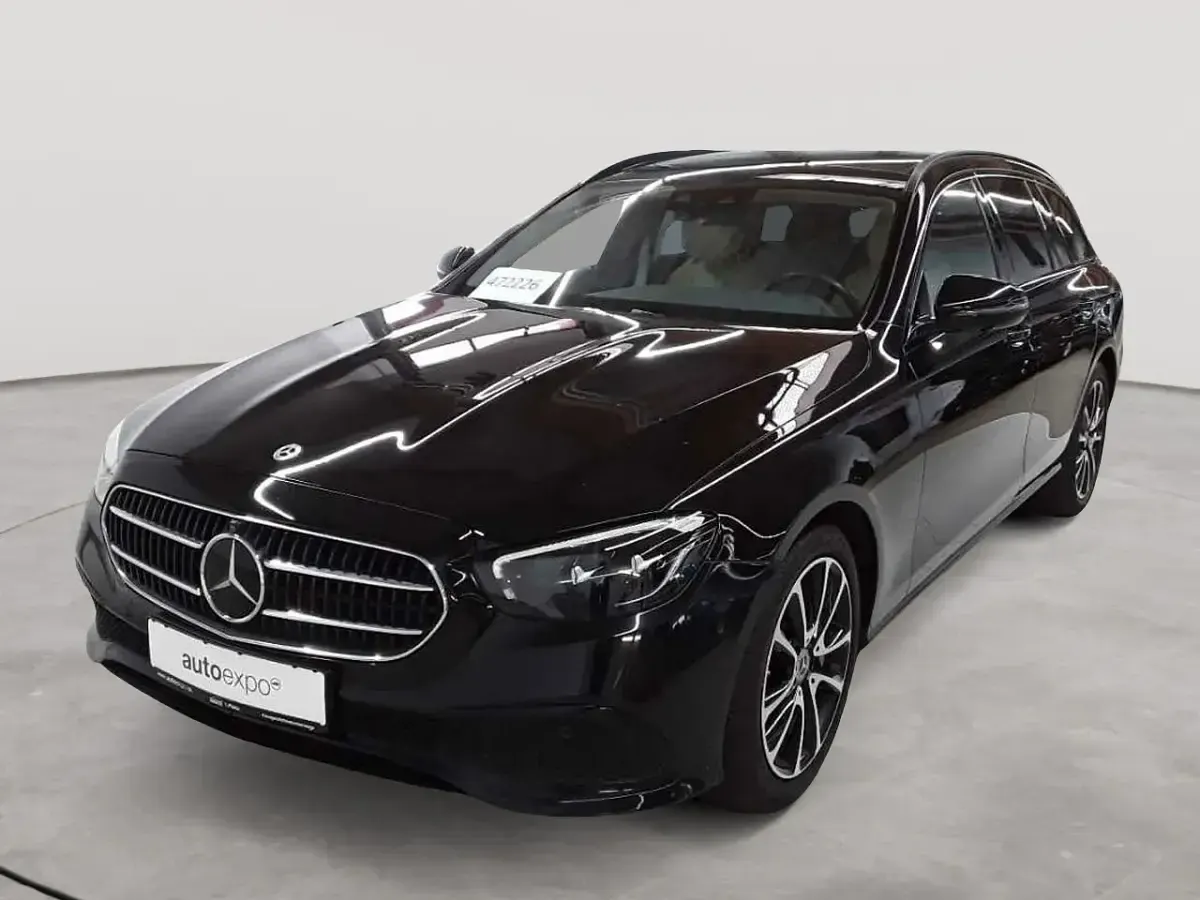 Gebraucht Mercedes E400 Exclusive 330 PS (242 kW) 2022 Obsidianschwarz metallic Kombi