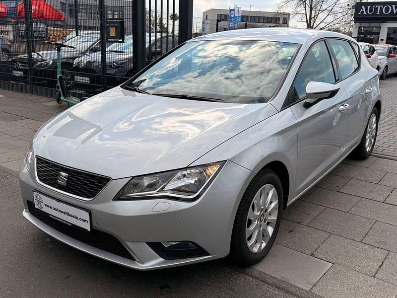 Second-hand Seat Leon Style 110 CP (80 kW) 2015 Argintiu Berlinǎ