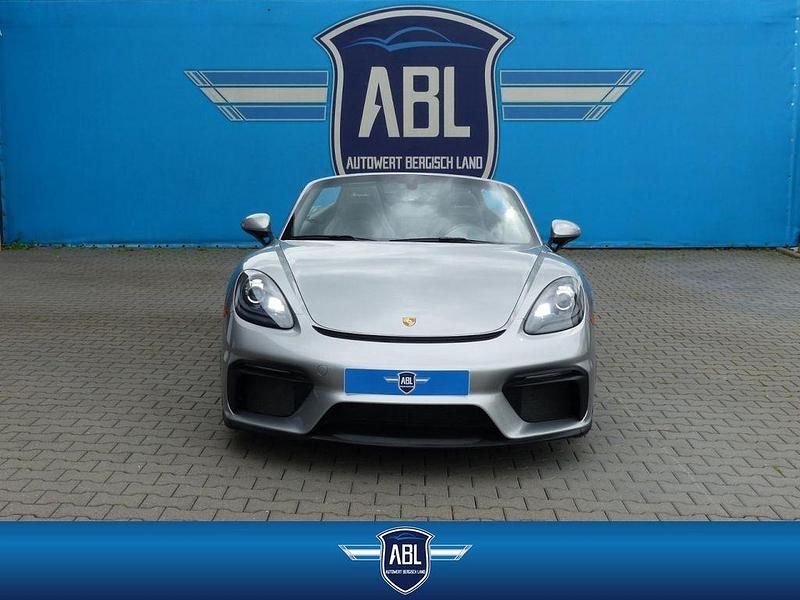 Grau Gebraucht 2021 Porsche 718 Boxster Cabrio | 88.990 € (Guter Preis) - Bild 1/4