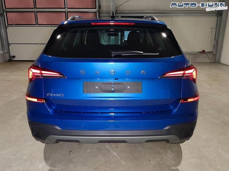 Neu Skoda Kamiq Selection 116 PS (85 kW) 2026 Raceblau metallic SUV