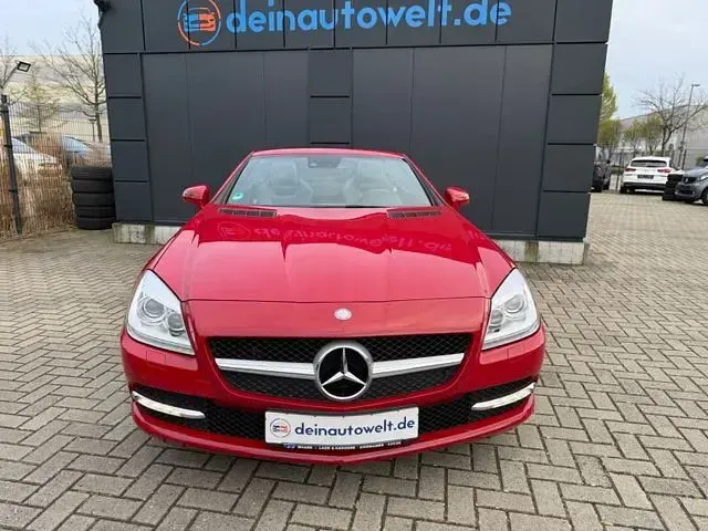 Gebraucht Mercedes SLK250 204 PS (150 kW) 2014 Rot Cabrio