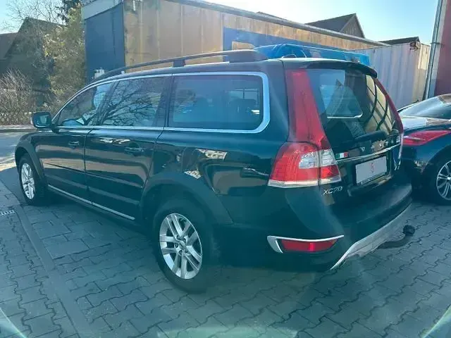 Gebraucht Volvo XC70 Summum 215 PS (158 kW) 2015 Schwarz SUV