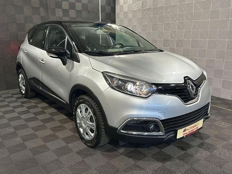 Schwarz Gebraucht 2017 Renault Captur Intens SUV | 10.470 € (Fairer Preis) - Bild 1/4