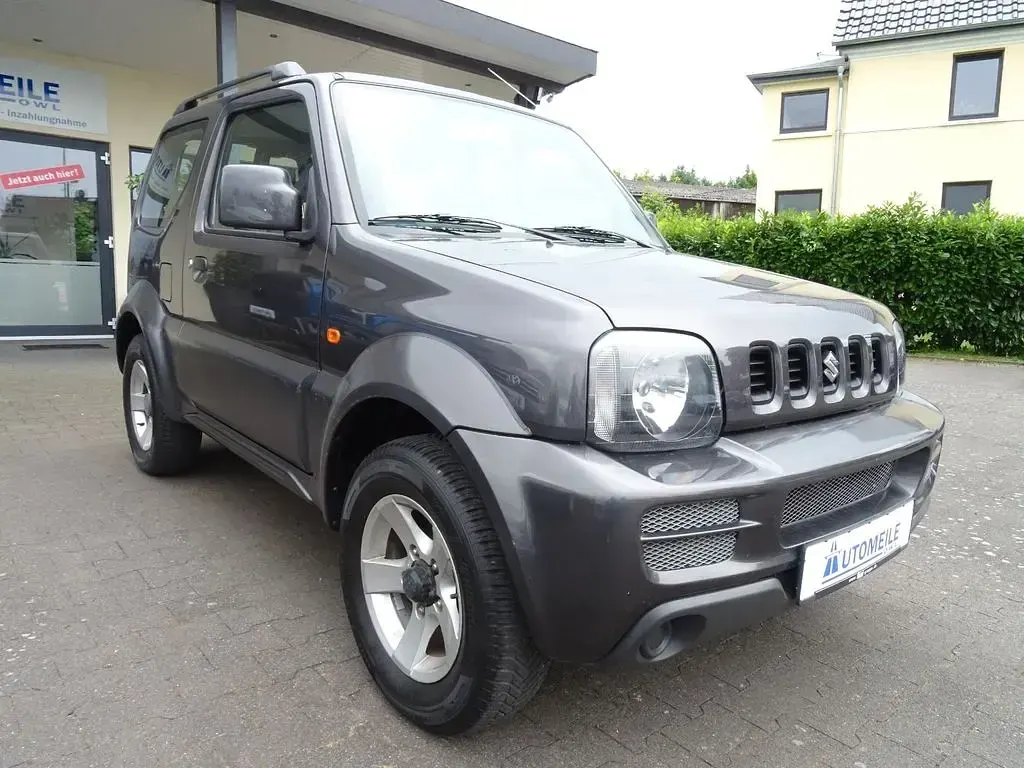 Gebraucht Suzuki Jimny 86 PS (63 kW) 2012 Grau SUV