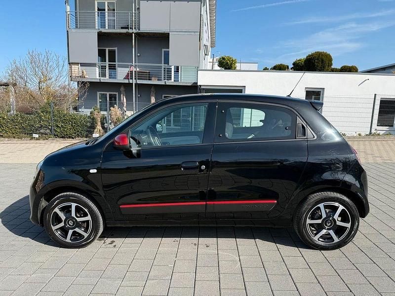 Gebraucht Renault Twingo Intens 90 PS (66 kW) 2018 Schwarz Kleinwagen