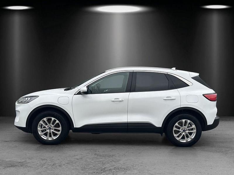 Gebraucht Ford Kuga Titanium 224 PS (164 kW) 2021 Weiß SUV