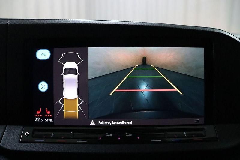 Gebraucht VW Caddy 102 PS (75 kW) 2021 Weiß Van / Kleinbus