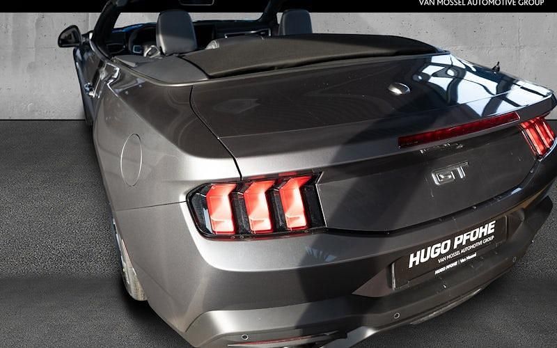 Neu Ford Mustang GT 446 PS (328 kW) 2026 Carbonized gray metallic Cabrio