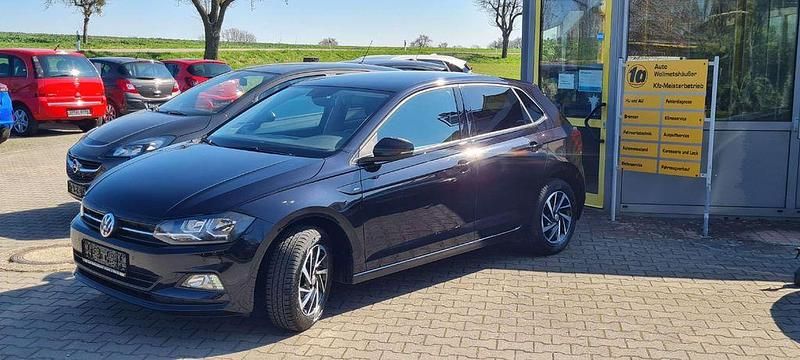 Deep black perleffekt Gebraucht 2019 VW Polo Join Kleinwagen | 13.590 € (Fairer Preis) - Bild 1/4