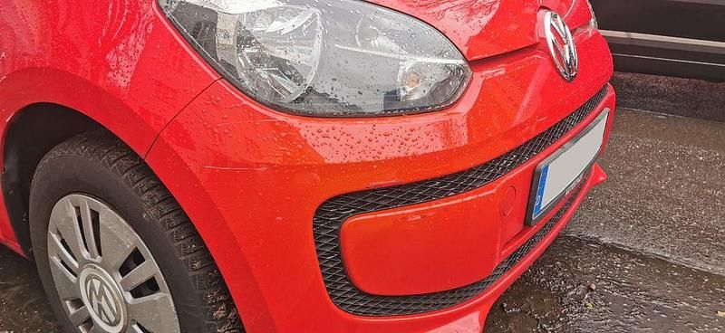 Gebraucht VW up! 68 PS (50 kW) 2013 Rot Kleinwagen