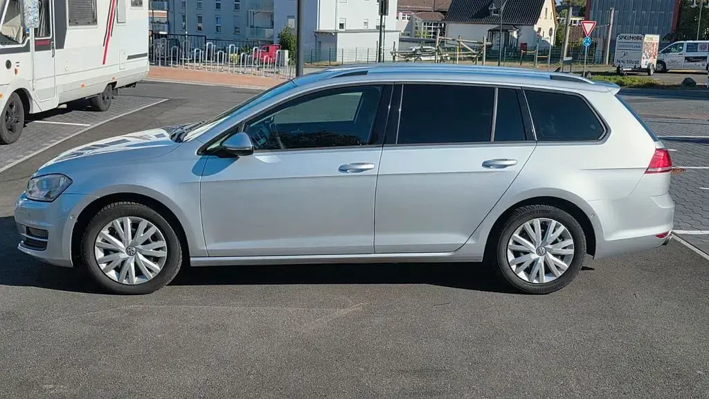 Gebraucht VW Golf VII Comfortline 105 PS (77 kW) 2013 Kombi